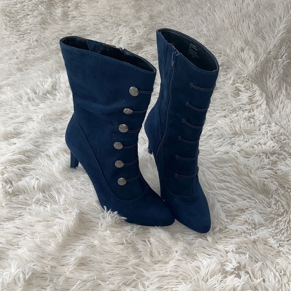 Rialto Shoes - Blue Suede Boots